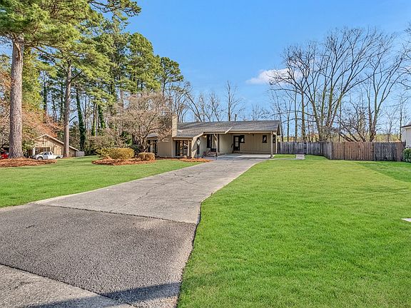 2nd image of 507 Riderwood Dr