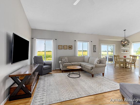 5th image of 1649 Sunny Glen Dr SE