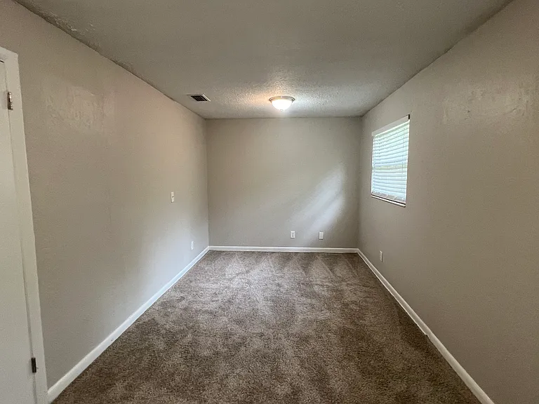 2965 Sunset St — Photo 5