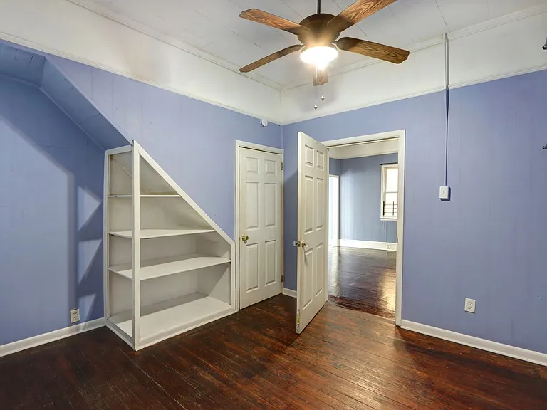 730 E Anderson St — Photo 30