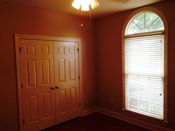 5th image of 7684 October Rose Dr