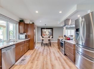 2854 E Mission Ln, Phoenix, AZ 85028