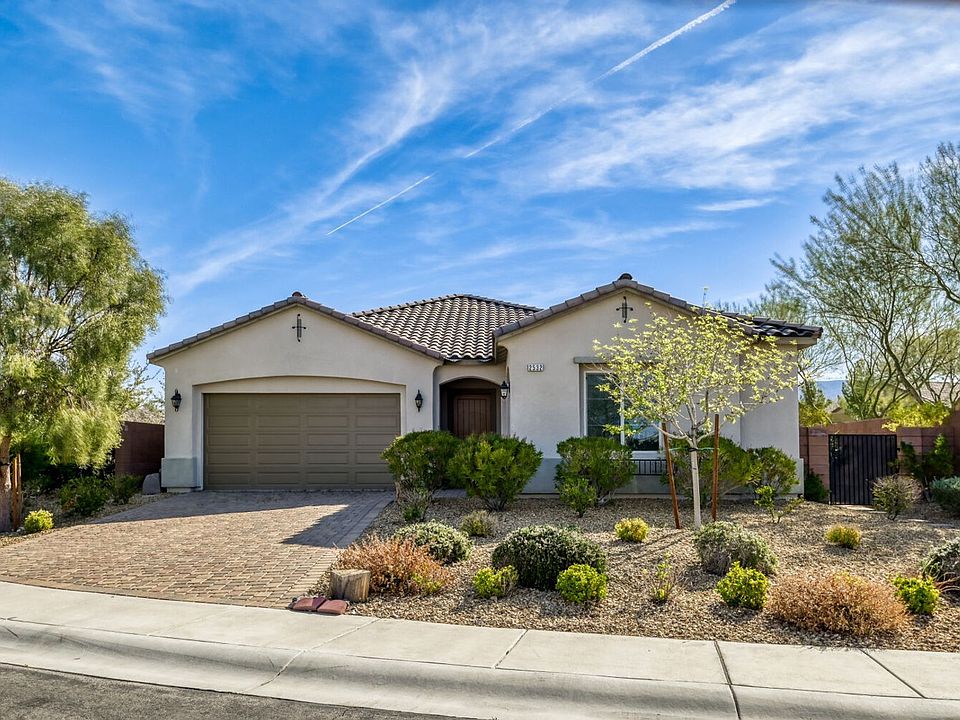1st image of 2532 Ballatore St