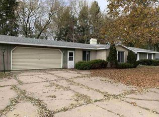 712 S Lincoln Ave, Marshfield, WI 54449