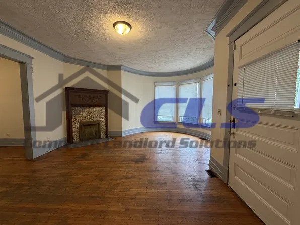 515 S Center St, Terre Haute, IN 47807