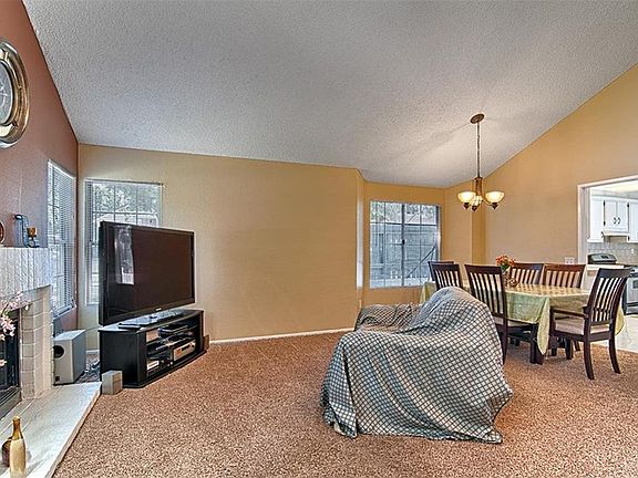 4th image of 1986 Lockwood Ln