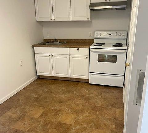 2nd image of 43 Seabreeze Way #A