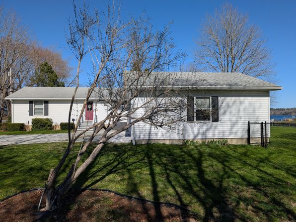 29 Mechanic Street, Rockland, ME 04841