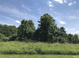 E Wheatland Rd, Vincennes, IN 47591