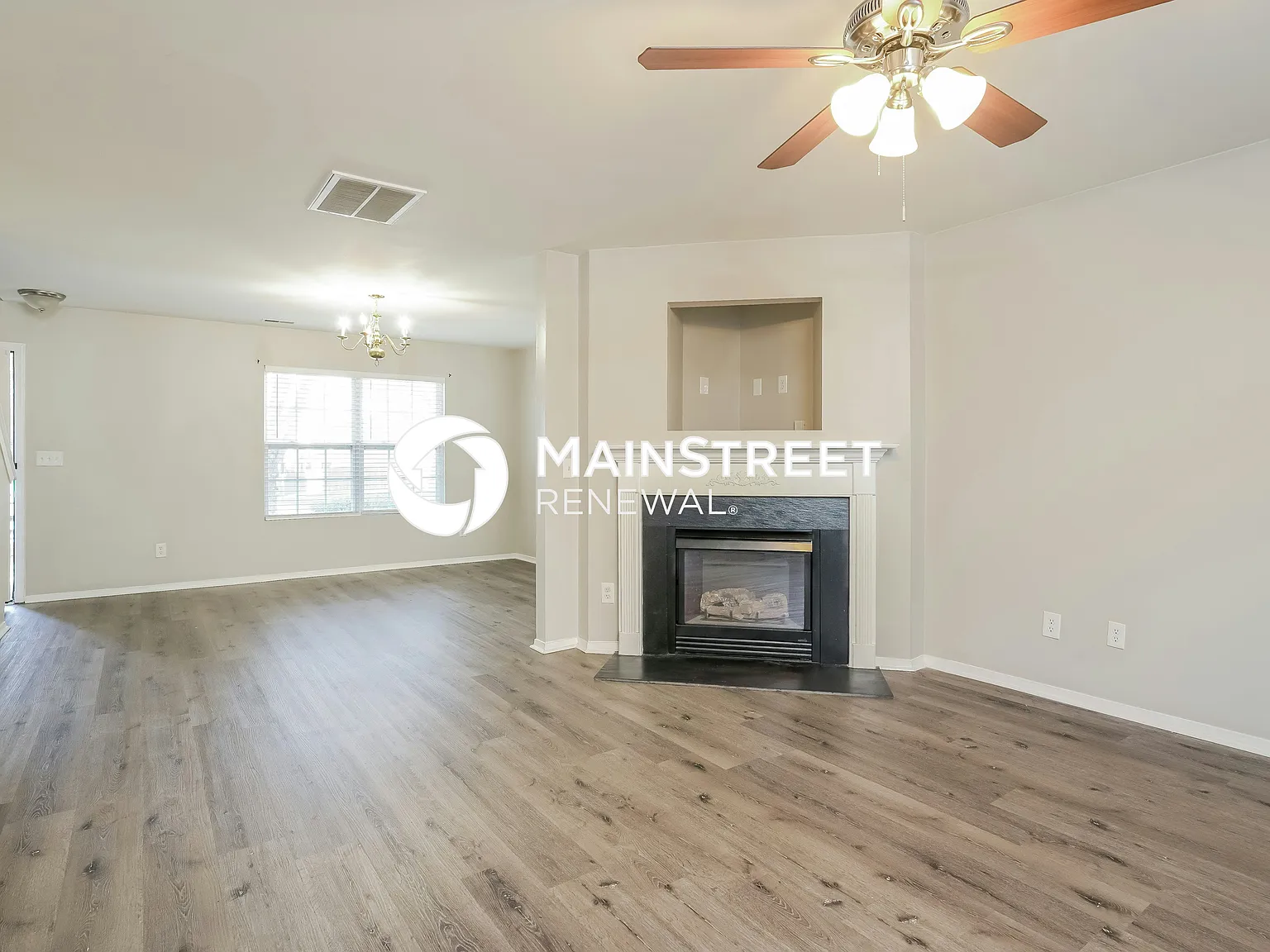 4460 Westhill Pl — Photo 4
