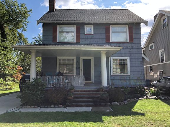 2nd image of 2025 Lakeland Ave