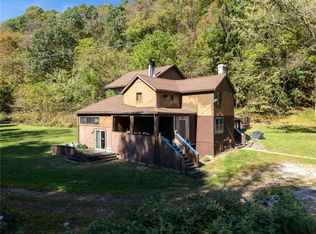 824 Magnus Ln, Irwin, PA 15642