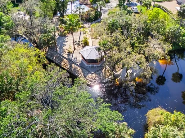 27565 Lime ST, BONITA SPRINGS, FL 34135