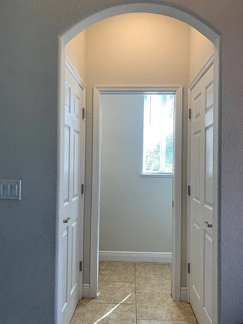 109 Sparrow Ave — Photo 4