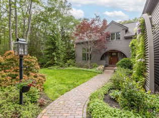 8 Dyer Pond Rd, Cape Elizabeth, ME 04107