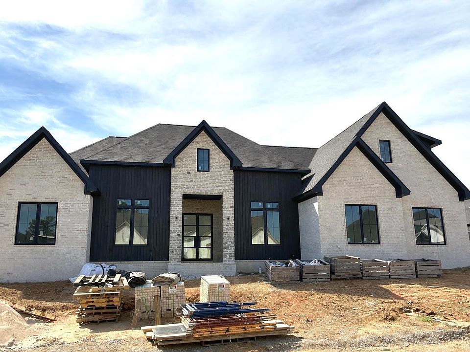 1st image of 1515 Southwinds Dr