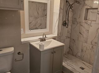 1732 Crest Point Dr, Arlington, TX 76012