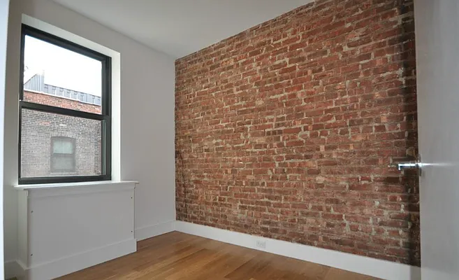 Rented by REAL New York | media 18