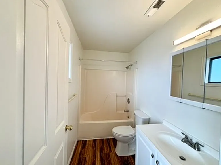 1420-1426 Anita St — Photo 13