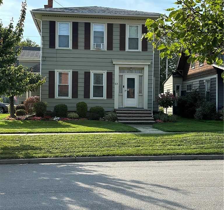 1st image of 65 W 4th St