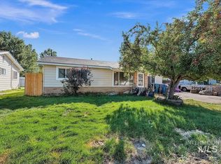 1190 N 9 E, Mountain Home, ID 83647