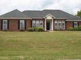 14 Megan St, Phenix City, AL 36869