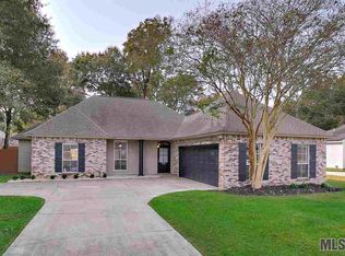 9046 Worthington Lake Ave, Baton Rouge, LA 70810