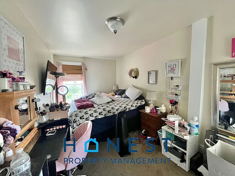 95 Main St #2 — Photo 10