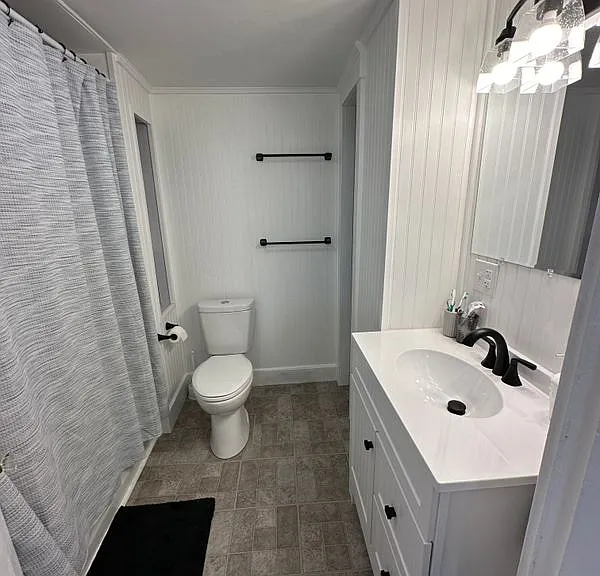 10 Shelby Ln #2 — Photo 16