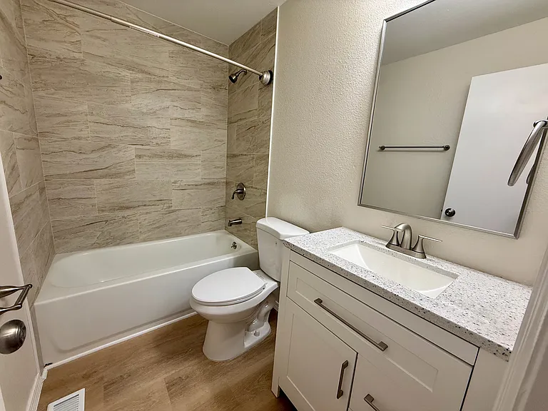 10961 Otis St — Photo 32