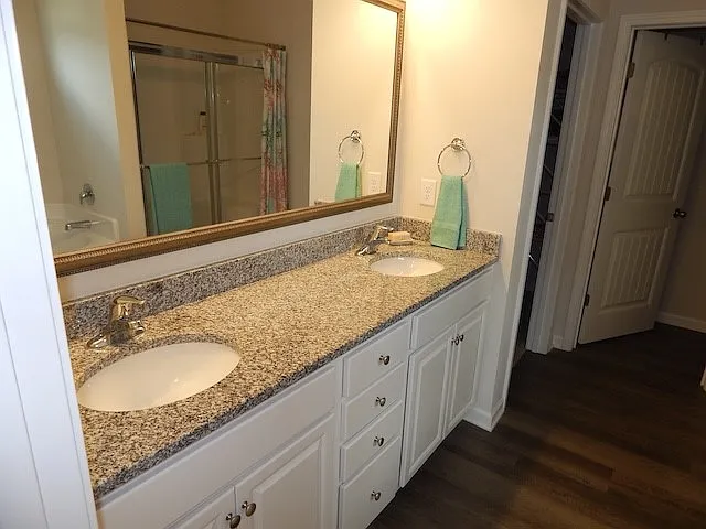 229 Carvel Trl — Photo 26