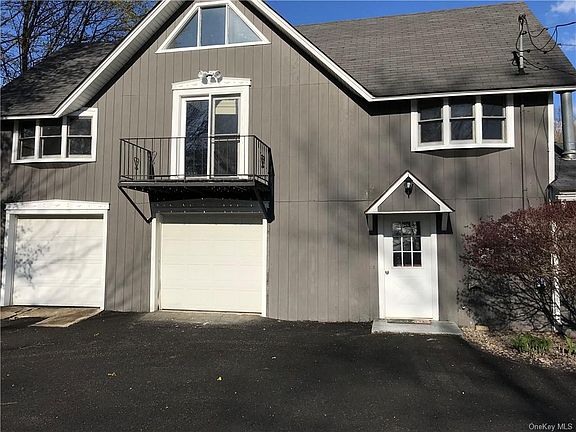 2nd image of 652 S Drury Ln