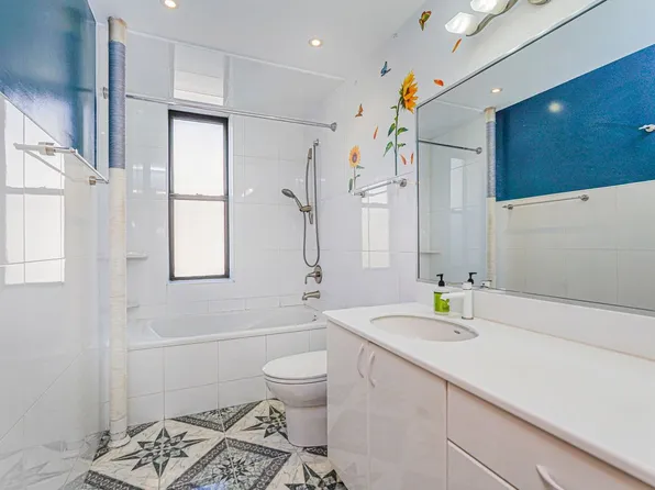 1810 Avenue N image 26 of 29