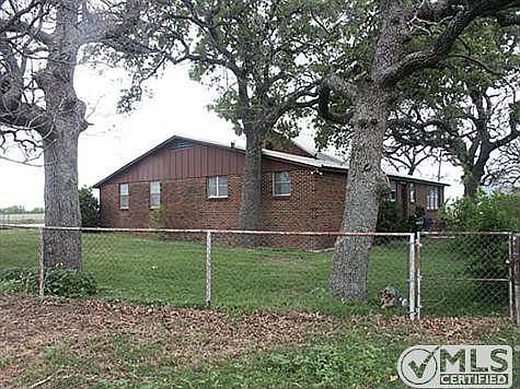 2nd image of 1051 County Road 491