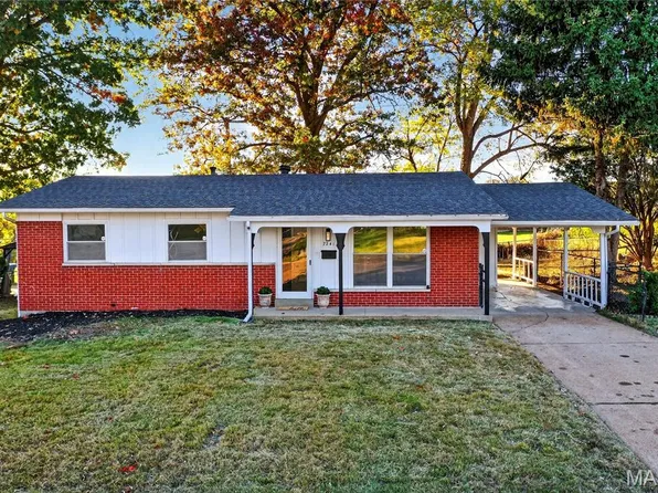 7241 Berkridge Dr, Hazelwood, MO 63042