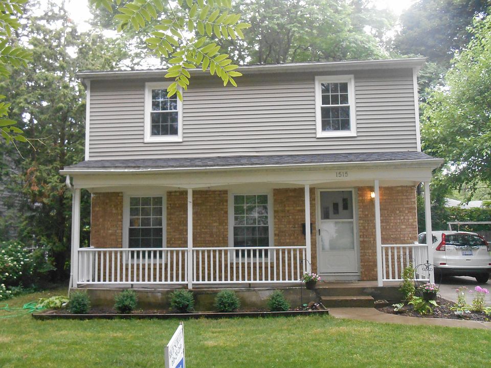 1st image of 1515 Herrick Ave NE