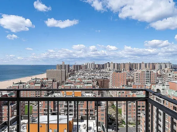 35 Seacoast Ter APT 21K, Brooklyn, NY 11235