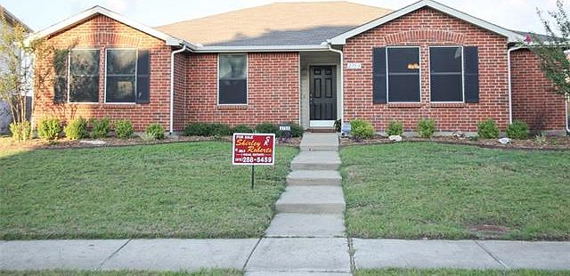 1st image of 2753 Ingram Cir