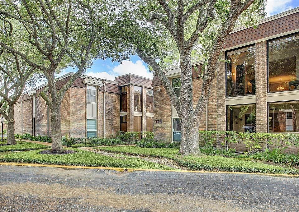 1st image of 7555 Katy Fwy APT 162