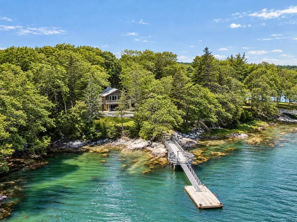 1230 Back Cove Road, Waldoboro, ME 04572
