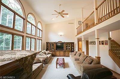 5th image of 1160 Gold Crest Dr