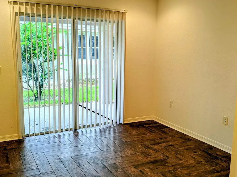 1804 Blue Heron Ln #C — Photo 21