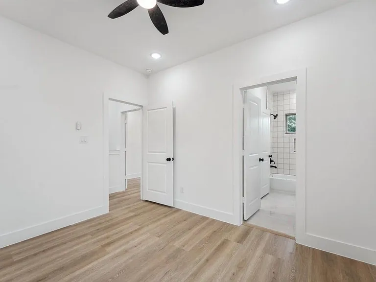 7416 Maxroy St — Photo 26