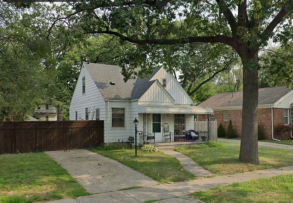 1st image of 1566 W Saratoga St