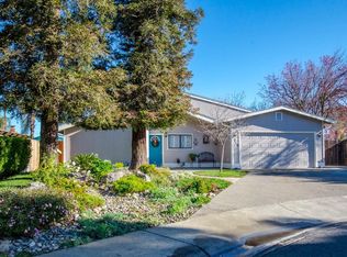 719 Montgomery Pl, Woodland, CA 95776