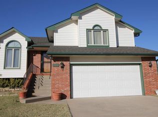 2107 S Cooper Ct, Wichita, KS 67207
