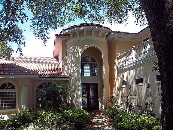 Turreted entry