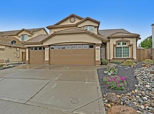 8710 Gladiola Way, Elk Grove, CA 95624