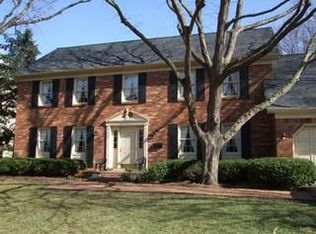 4050 Longhill Rd, Columbus, OH 43220