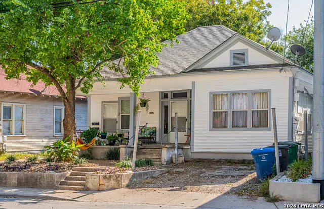 302 E Cevallos #1 — Photo 16